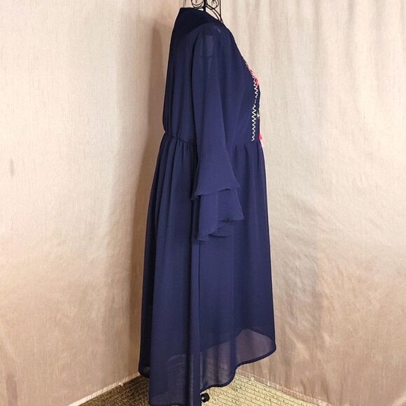 SEQUIN HEARTS Floral and Embroidered and Ruffled Boho Peasant Dress Large - Picture 6 of 9